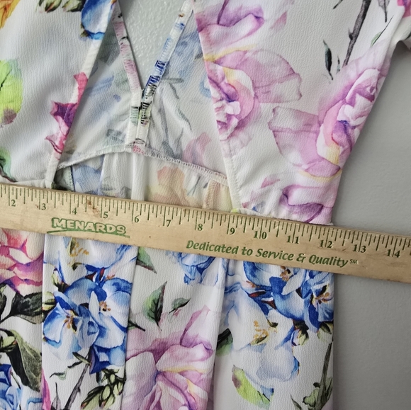 Show Me Your Mumu Ibiza White Multi Color Floral Open Back Mini Dress Size M - Picture 12 of 12